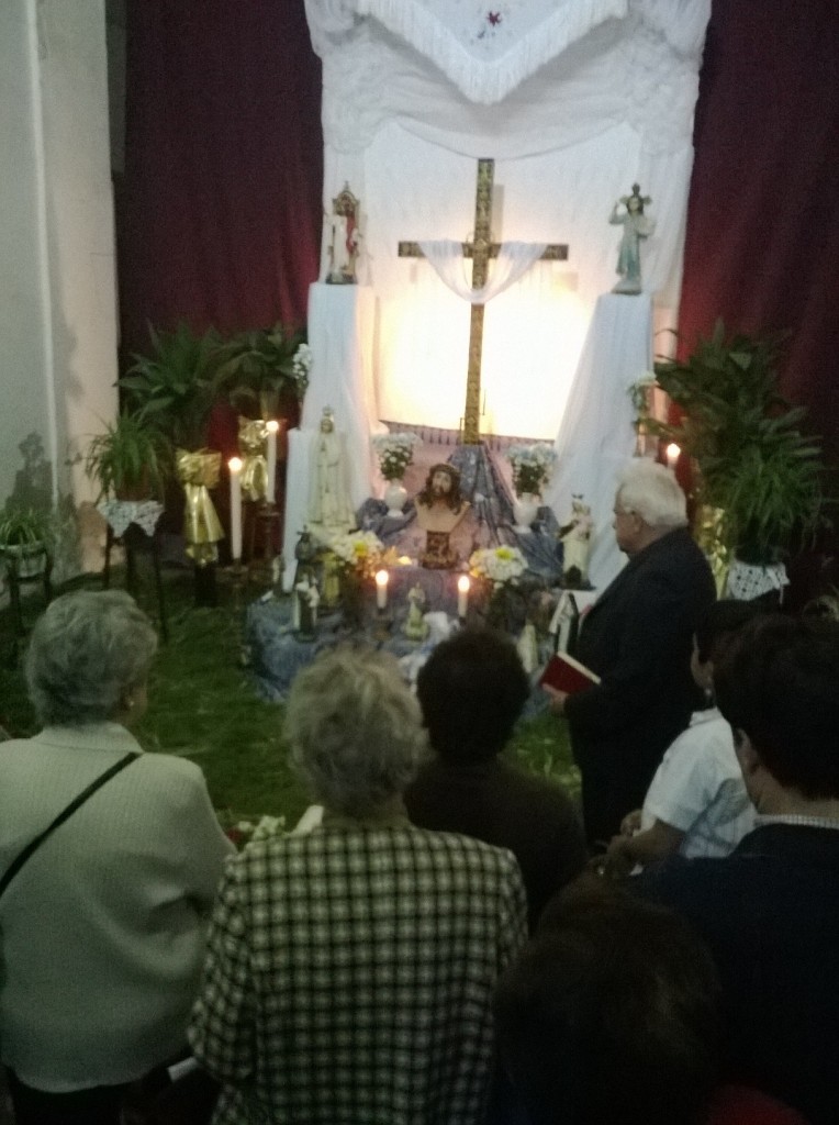 Inaugurada la Cruz de Mayo de la Hermandad.